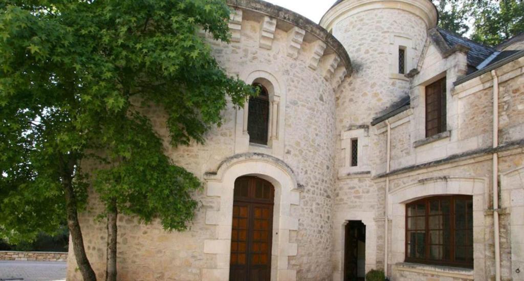Chateau La Fleunie - Hotel Et Restaurant Condat-sur-Vezere Bagian luar foto